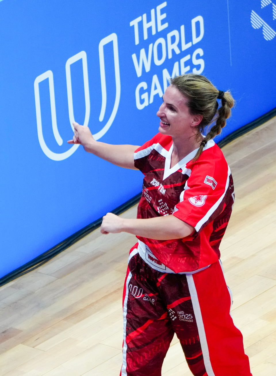 bt, com, 新华社记者