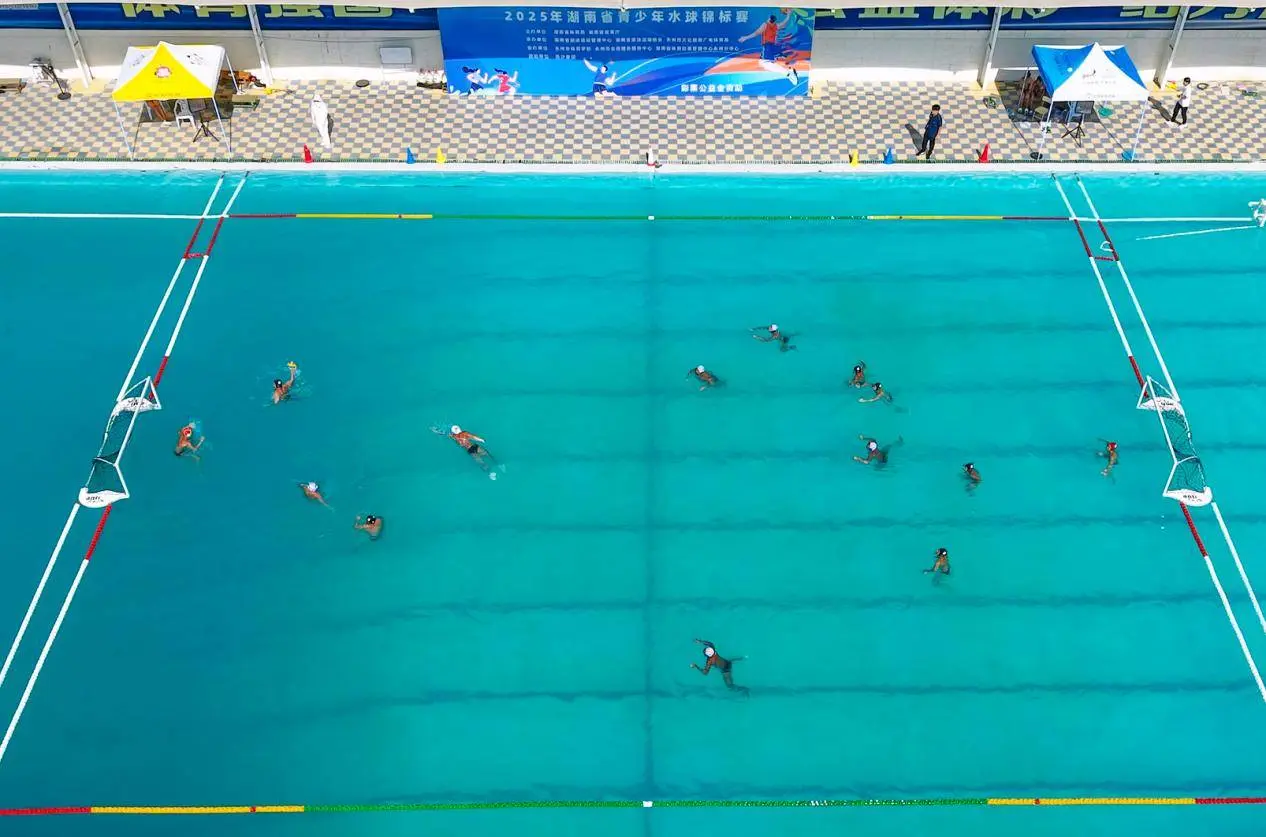 天激烈比拼, 机会 天激烈比拼, 机会