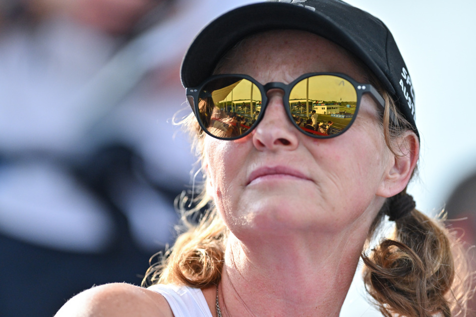 当日, om, 新华社记者 当日, om, 新华社记者