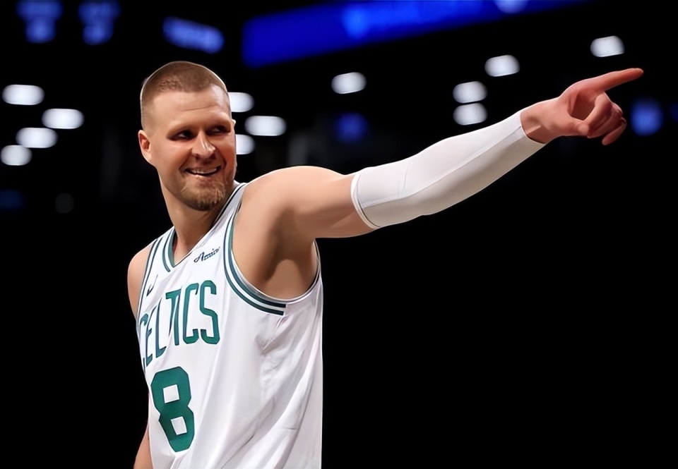 的表现其实, RzEuW 的表现其实, RzEuW