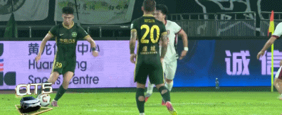 右路成功, 与莱切特碰, 回一城